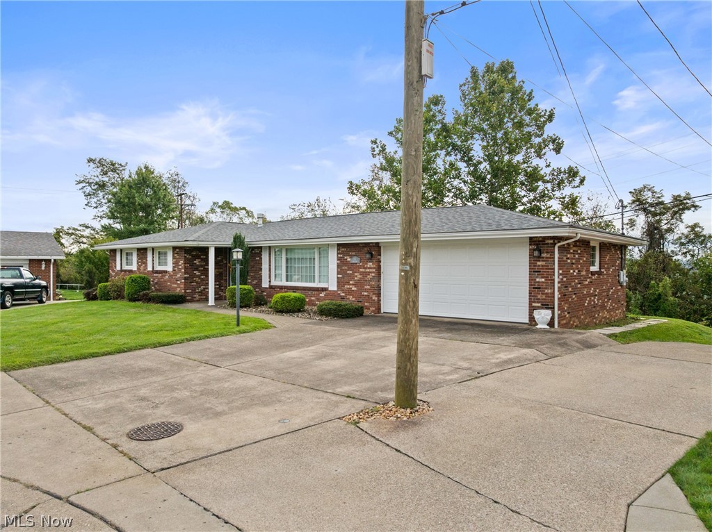 112 Benita Drive Mingo Junction OH 43938