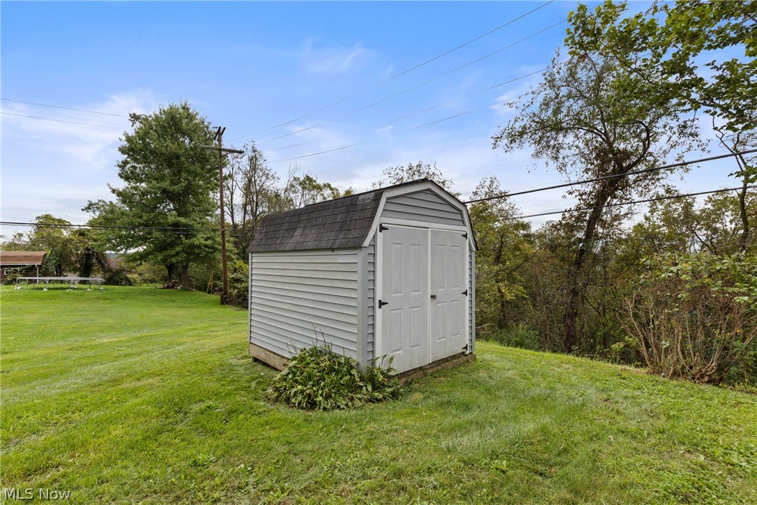 112 Benita Drive Mingo Junction OH 43938