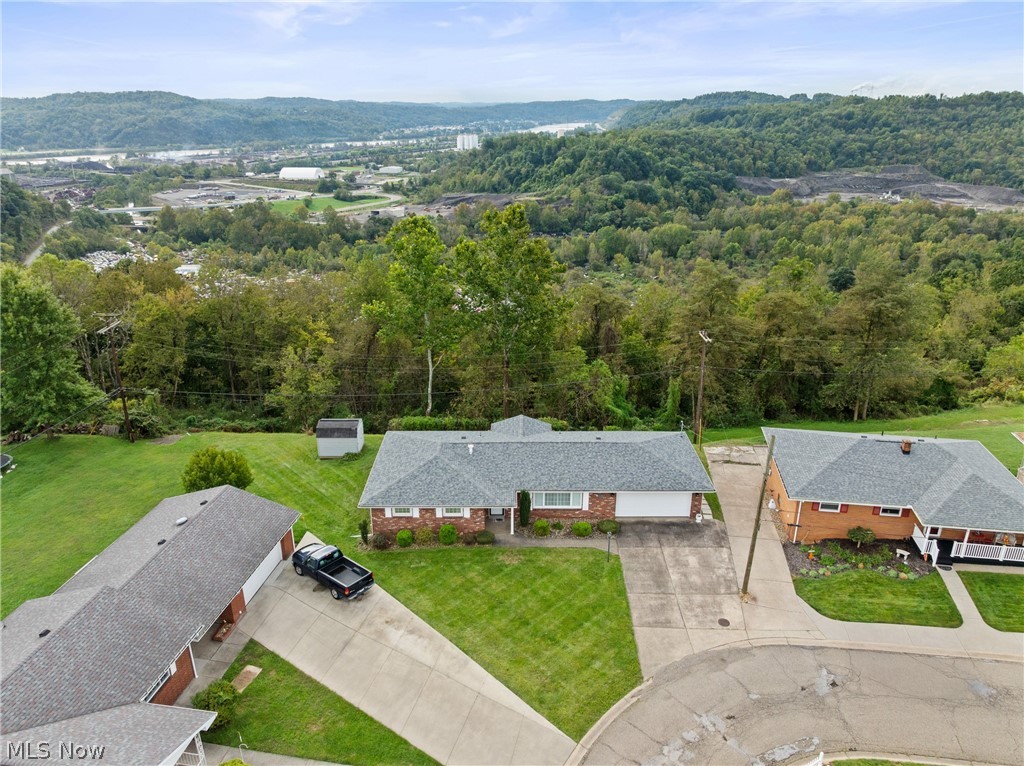 112 Benita Drive Mingo Junction OH 43938
