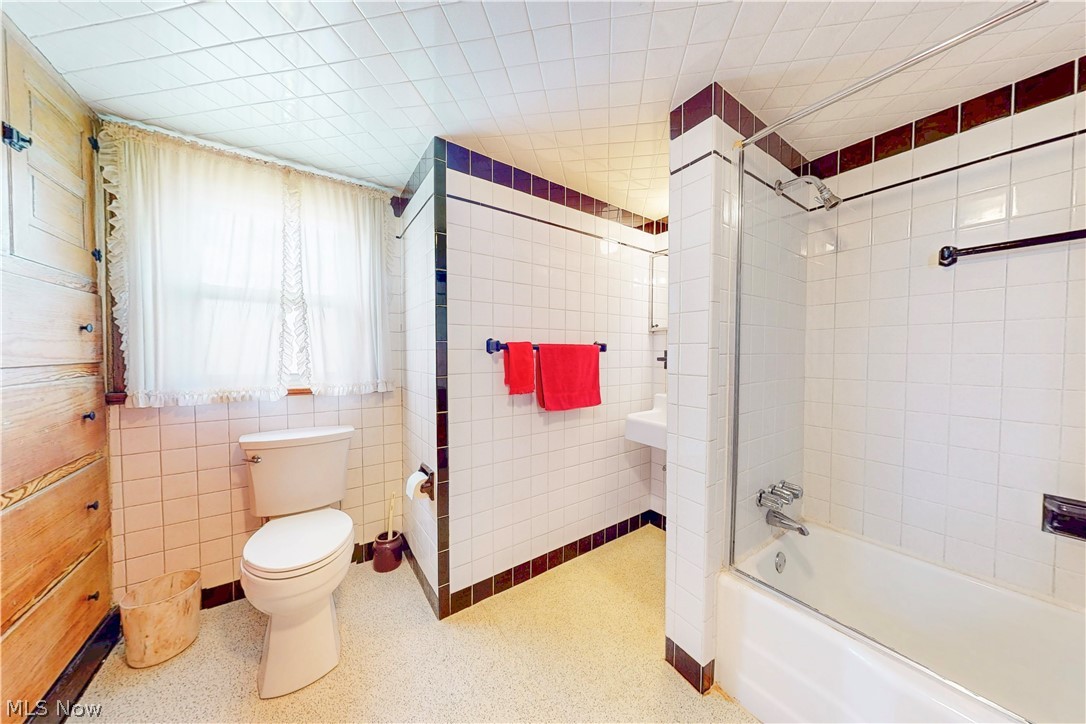 206 N 3rd Street Toronto OH 43964