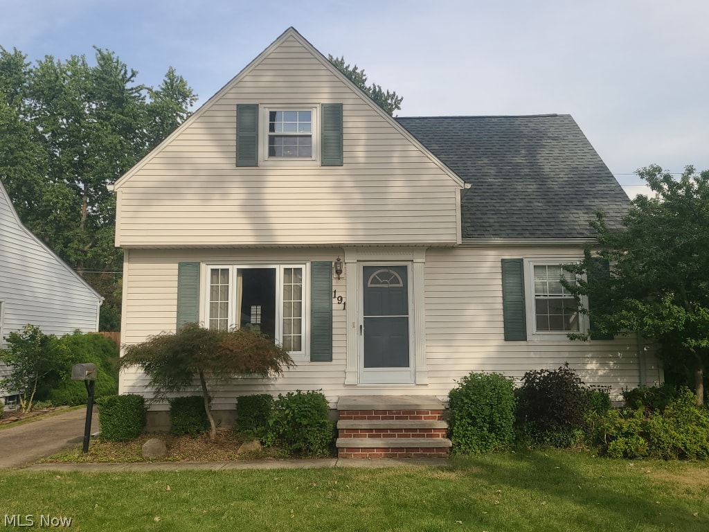 191 Inwood Boulevard Avon Lake OH 44012