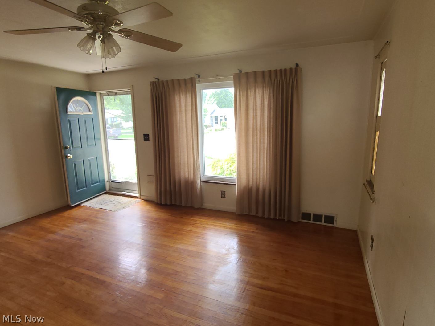 191 Inwood Boulevard Avon Lake OH 44012