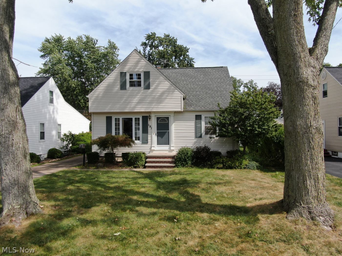 191 Inwood Boulevard Avon Lake OH 44012