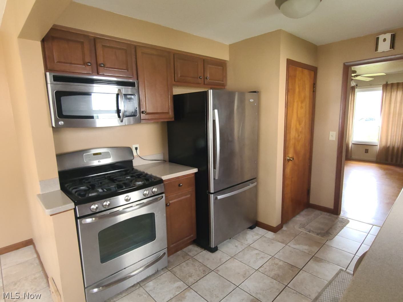 191 Inwood Boulevard Avon Lake OH 44012
