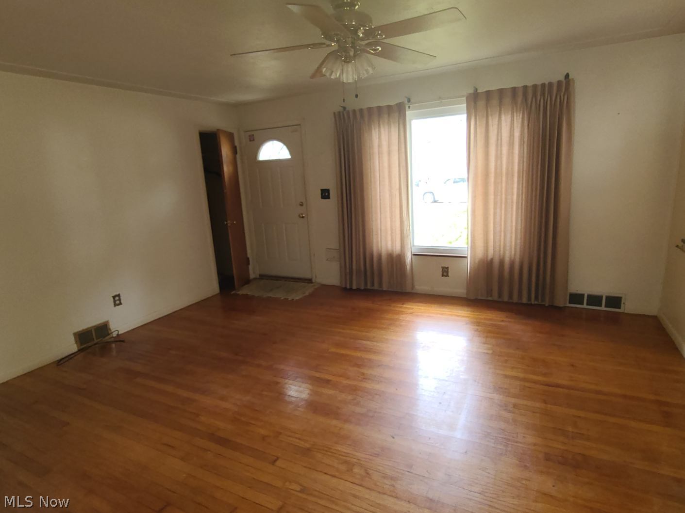 191 Inwood Boulevard Avon Lake OH 44012