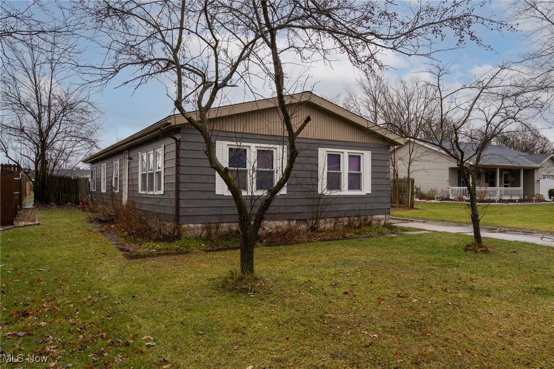 476 Stallion Court Lagrange OH 44050