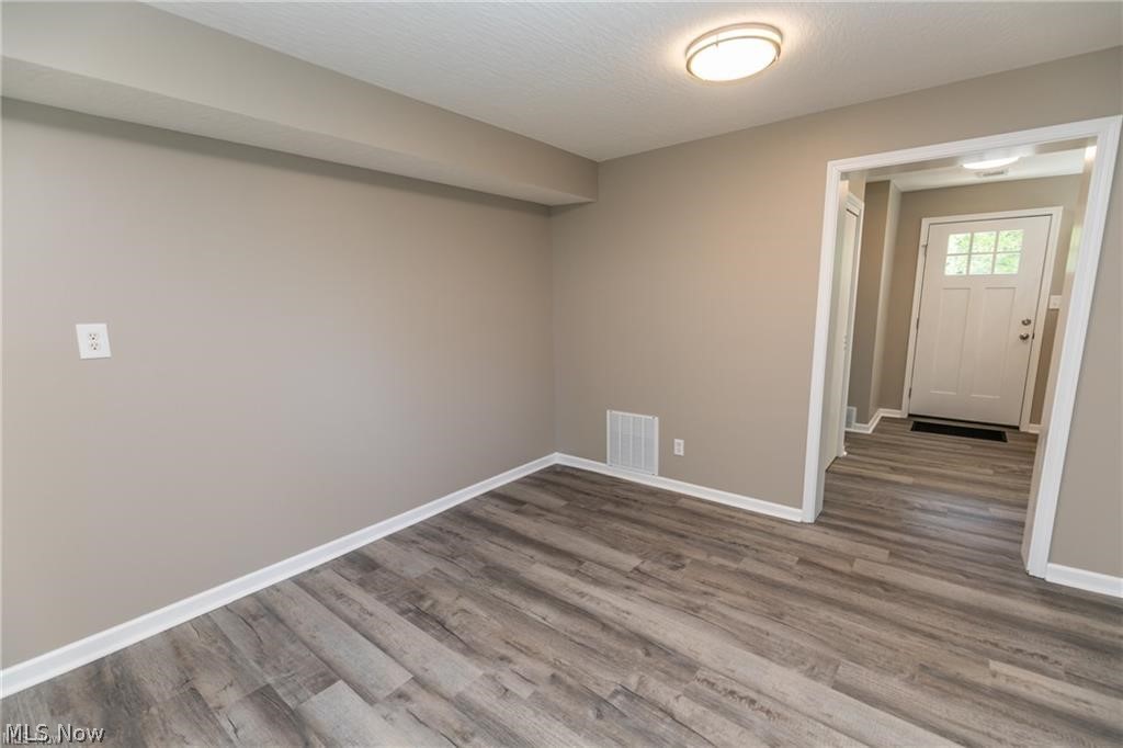 1291 Winhurst Drive Akron OH 44313