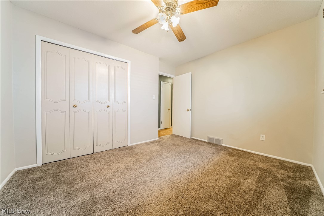 7012 Edgecliff Drive Parma OH 44134