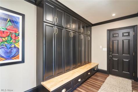 4576 Granger Road Akron OH 44333