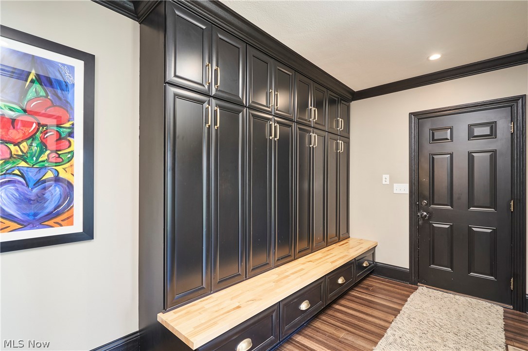 4576 Granger Road Akron OH 44333