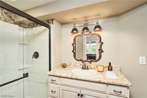 4576 Granger Road Akron OH 44333