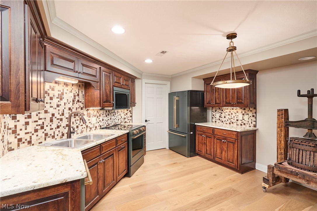 4576 Granger Road Akron OH 44333