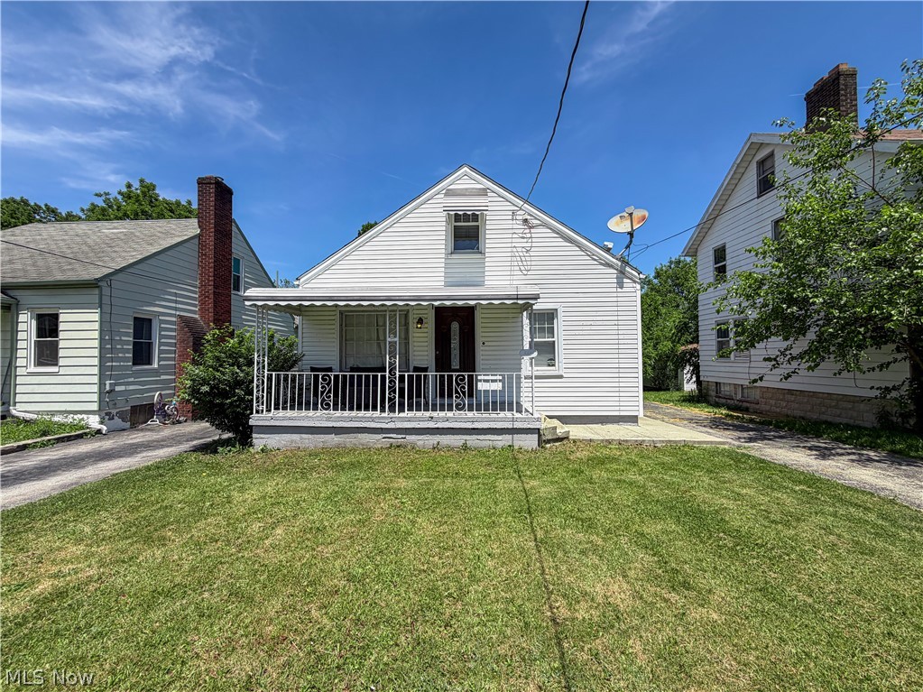 548 Cambridge Avenue Youngstown OH 44502