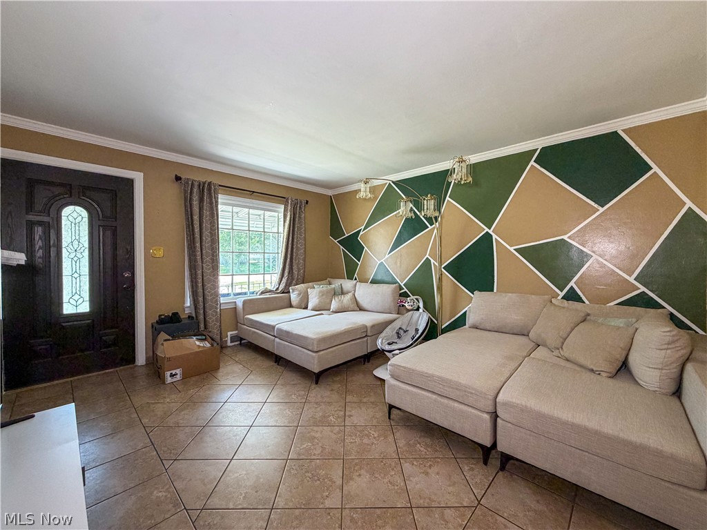 548 Cambridge Avenue Youngstown OH 44502