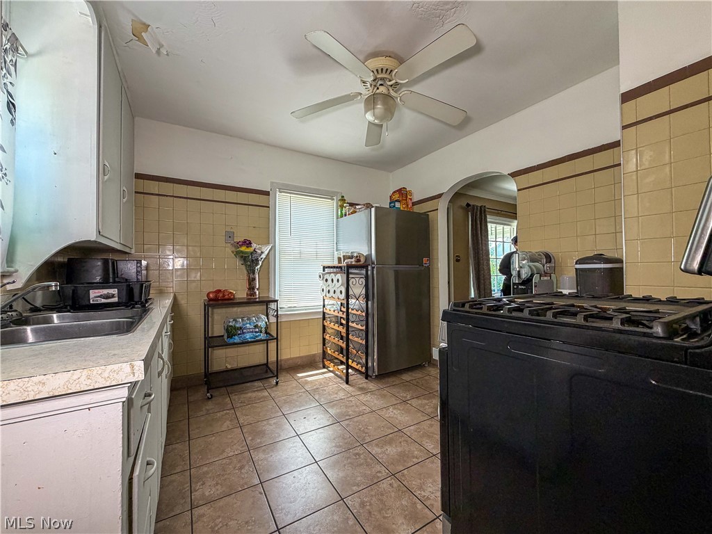 548 Cambridge Avenue Youngstown OH 44502
