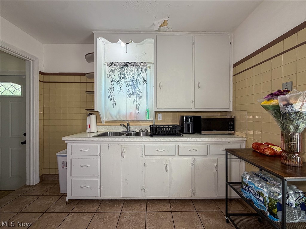 548 Cambridge Avenue Youngstown OH 44502