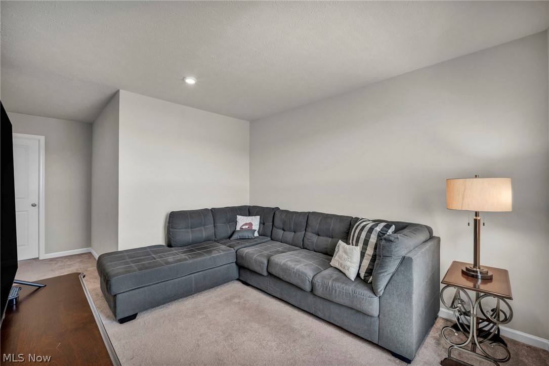 535 Cherrywood Lane Painesville OH 44077