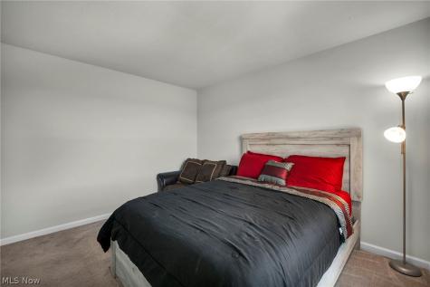 535 Cherrywood Lane Painesville OH 44077