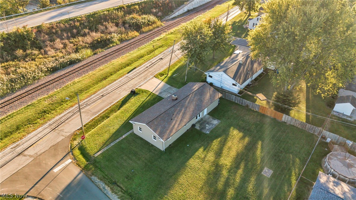 434 Woodridge Road Vermilion OH 44089