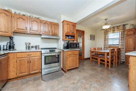2774 W Royalton Road Broadview Heights OH 44147