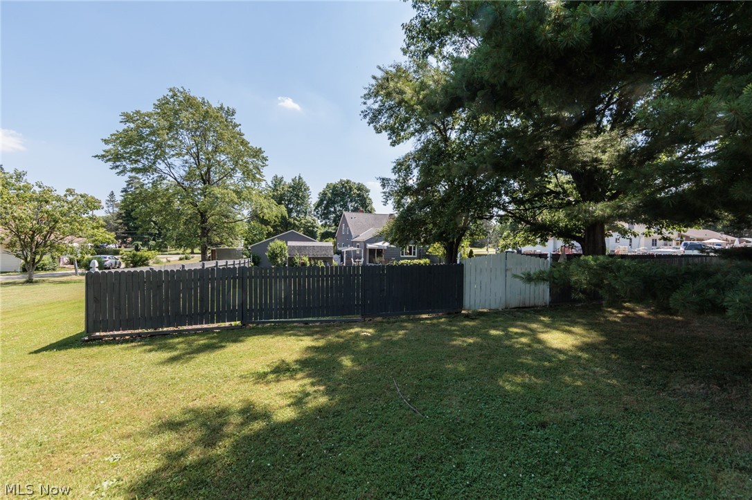 2774 W Royalton Road Broadview Heights OH 44147