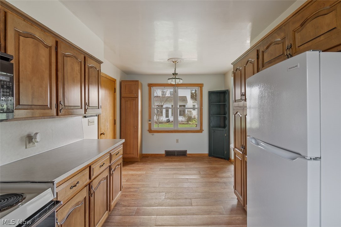 314 E Paradise Street Orrville OH 44667
