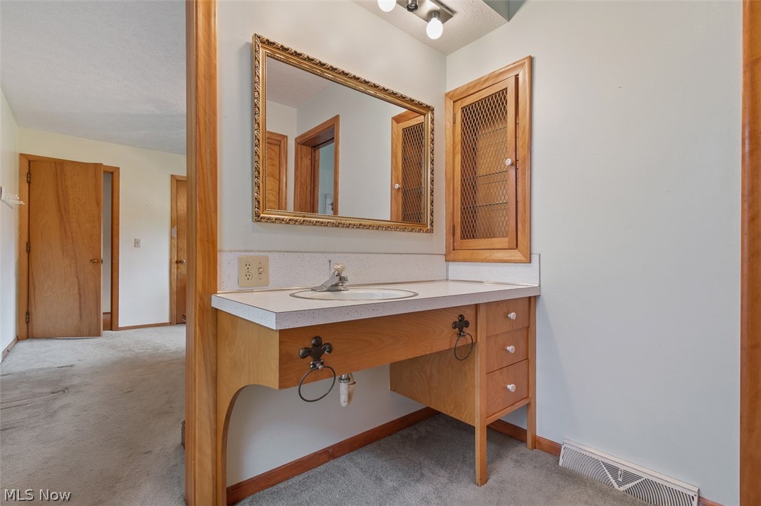 314 E Paradise Street Orrville OH 44667