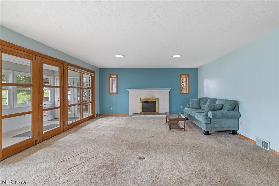314 E Paradise Street Orrville OH 44667
