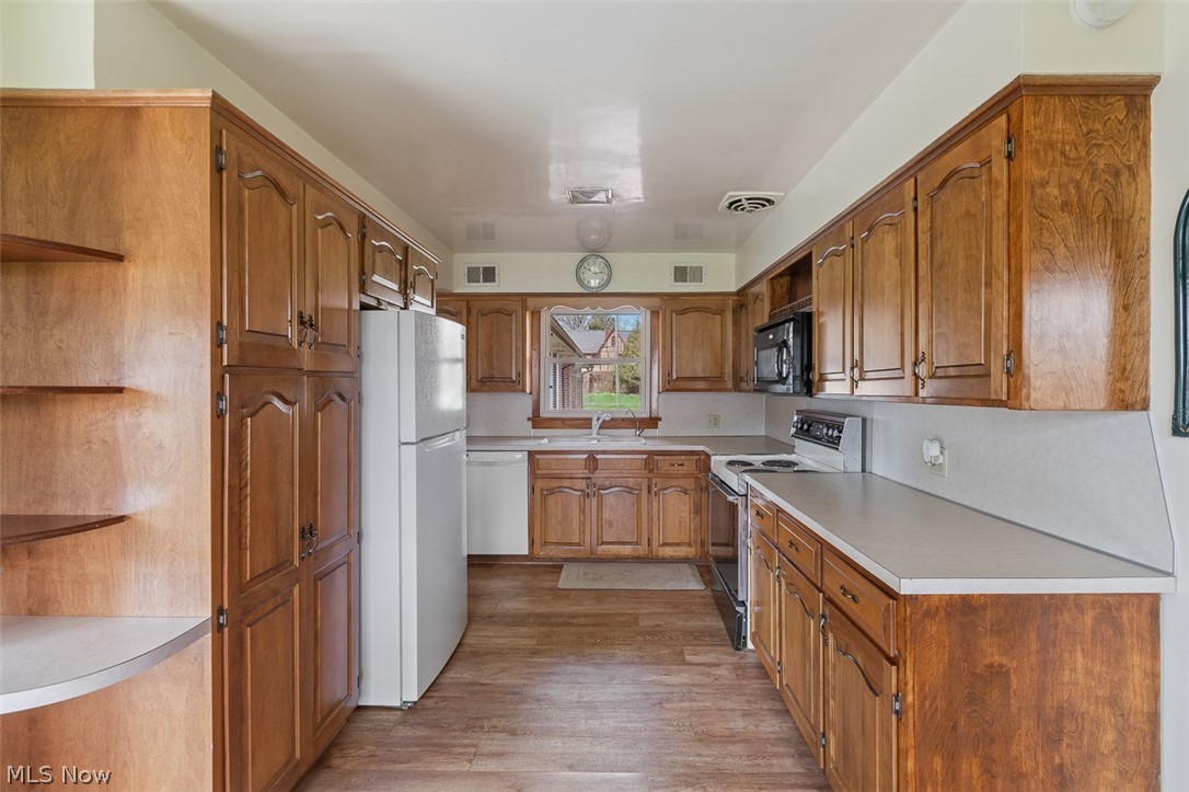 314 E Paradise Street Orrville OH 44667