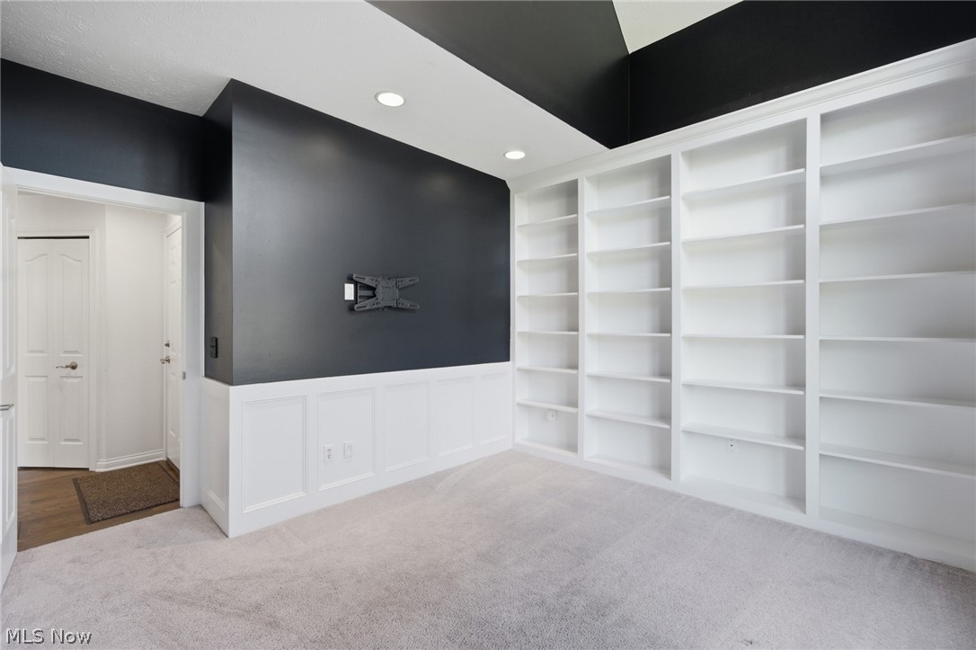 1351 Cobblestone Chase Westlake OH 44145