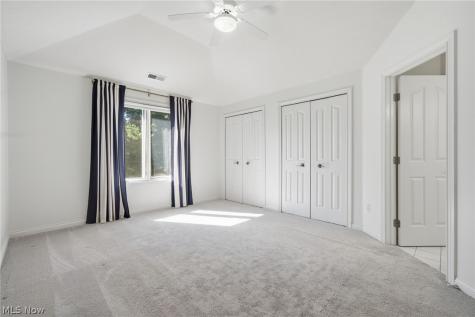 1351 Cobblestone Chase Westlake OH 44145