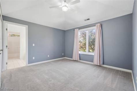 1351 Cobblestone Chase Westlake OH 44145