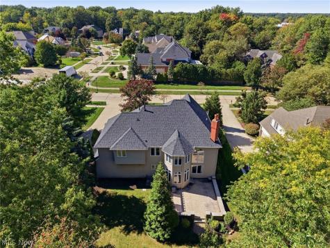 1351 Cobblestone Chase Westlake OH 44145
