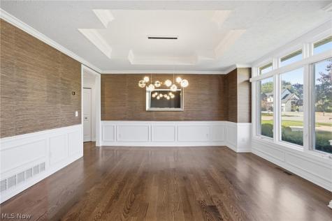 1351 Cobblestone Chase Westlake OH 44145