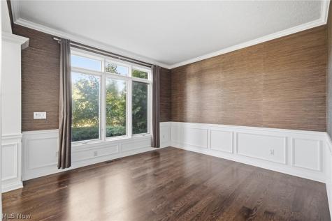 1351 Cobblestone Chase Westlake OH 44145