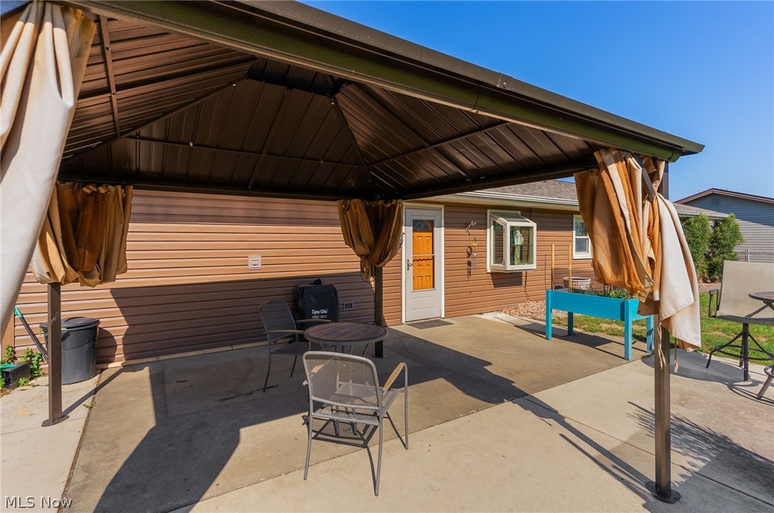 5601 London Drive Austintown OH 44515