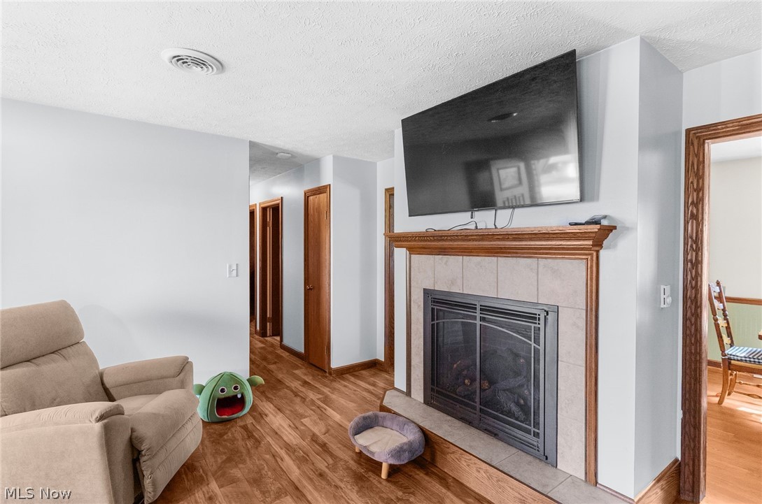 5601 London Drive Austintown OH 44515