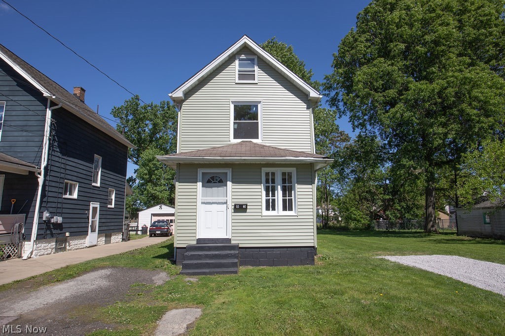 65 N Richview Avenue Youngstown OH 44509