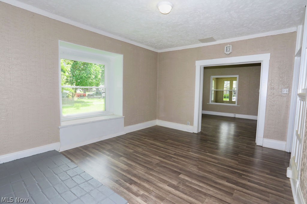 65 N Richview Avenue Youngstown OH 44509
