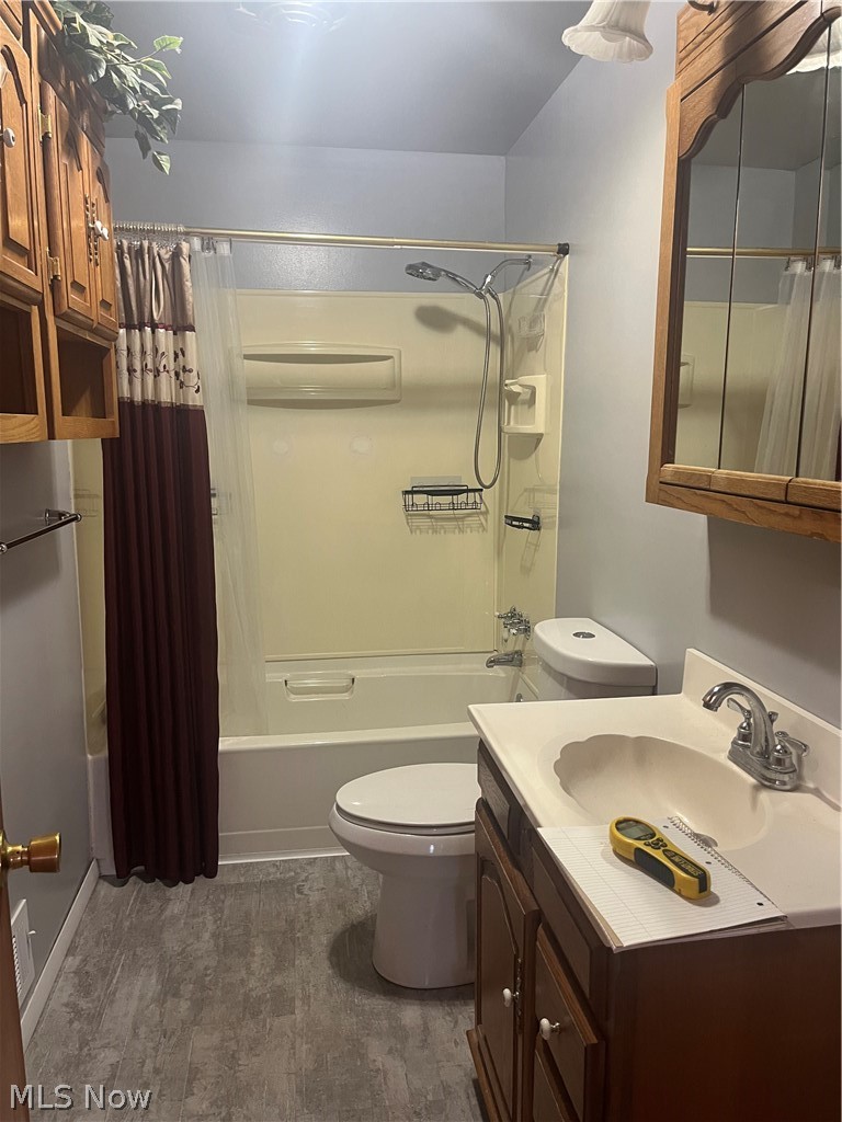 20 Sunny Acres Drive Wintersville OH 43953