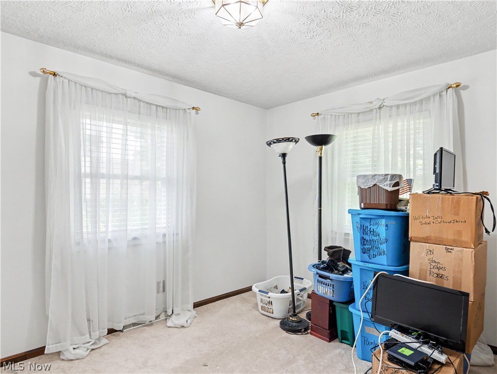 683 Taylor Avenue Cuyahoga Falls OH 44221