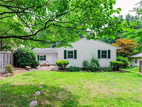683 Taylor Avenue Cuyahoga Falls OH 44221