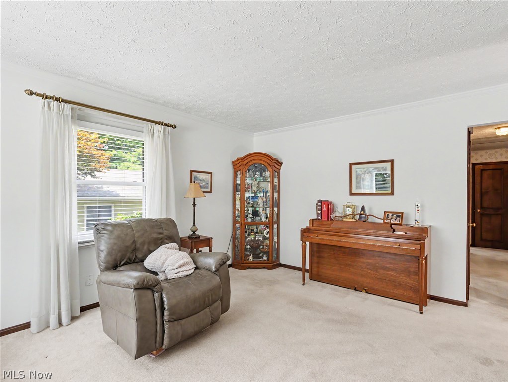 683 Taylor Avenue Cuyahoga Falls OH 44221