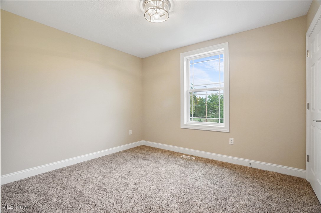 4133 State Route 225 Diamond OH 44412