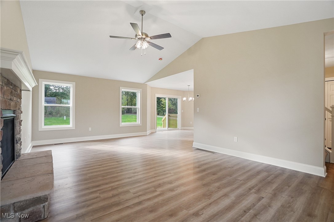 4133 State Route 225 Diamond OH 44412