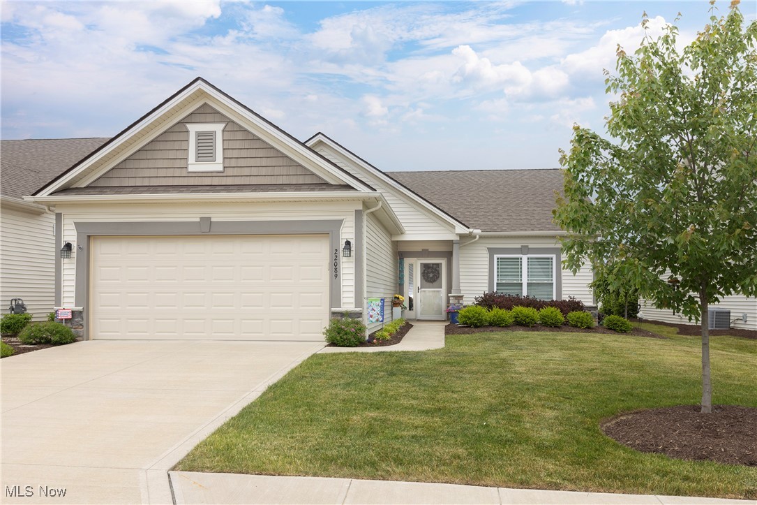 22089 Olde Creek Trail Strongsville OH 44149