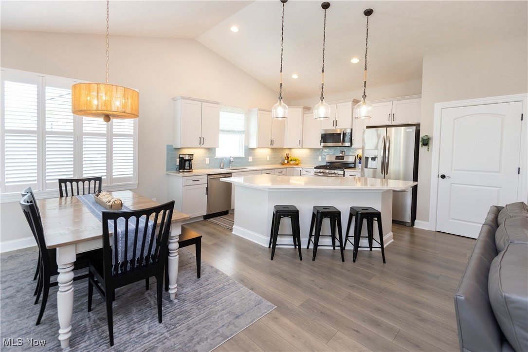 22089 Olde Creek Trail Strongsville OH 44149