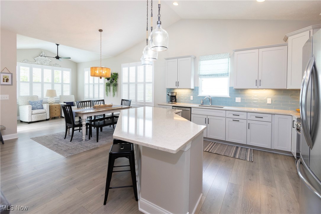 22089 Olde Creek Trail Strongsville OH 44149