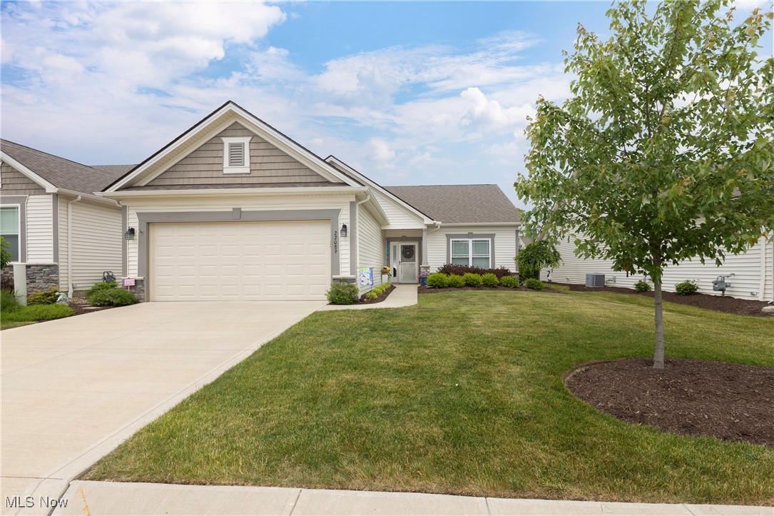 22089 Olde Creek Trail Strongsville OH 44149