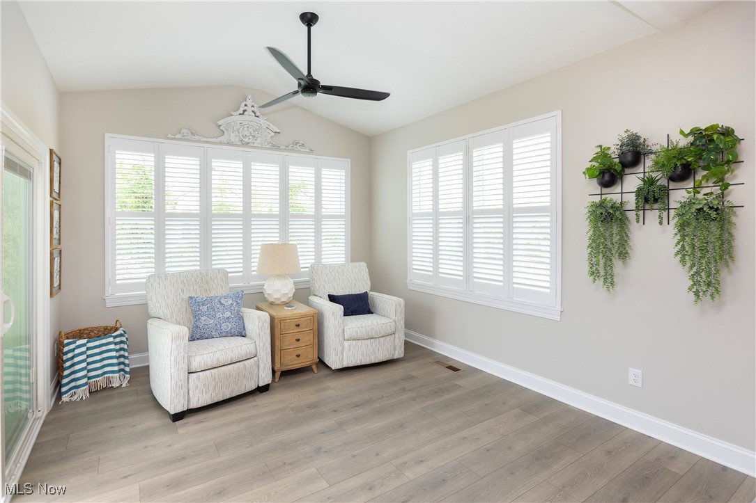 22089 Olde Creek Trail Strongsville OH 44149